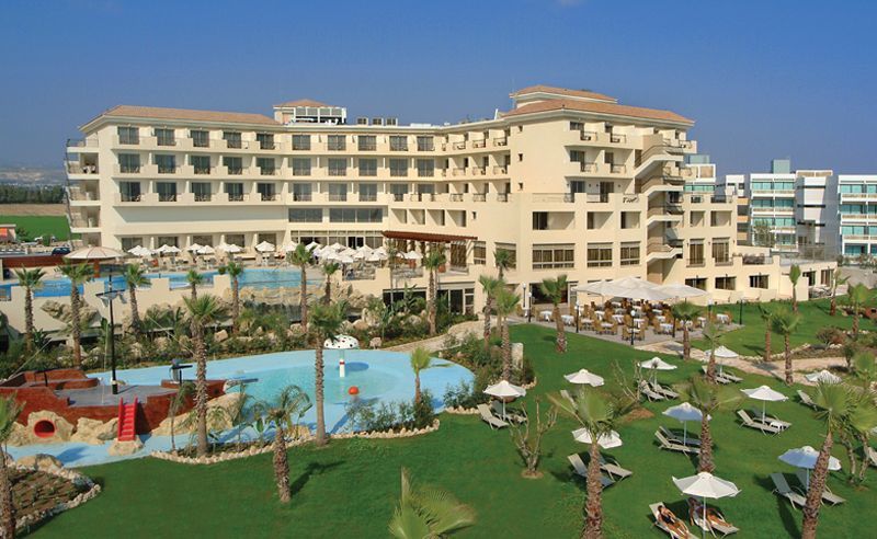 Aquamare Beach Hotel & Spa Paphos Exterior foto