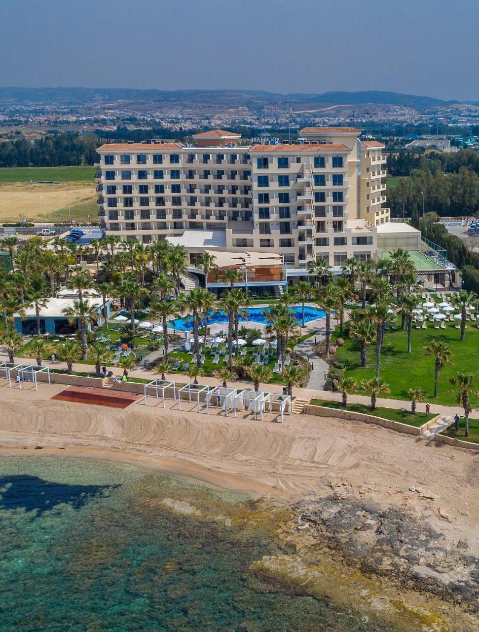 Aquamare Beach Hotel & Spa Paphos Exterior foto